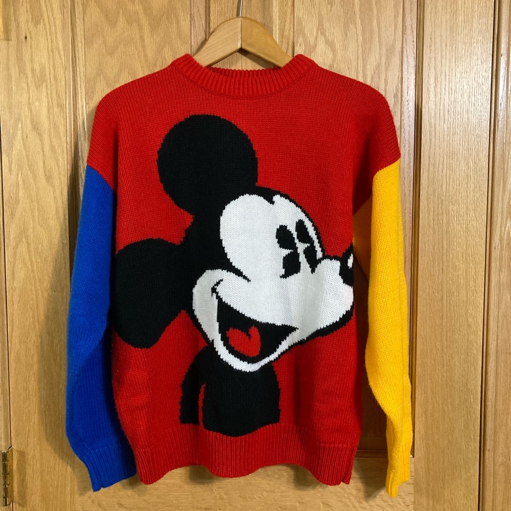 Vintage Disney Mickey and Co. color block long sleeve sweater w/Mickey graphic
